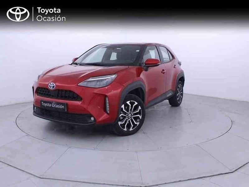 Rojo Usado 2024 Toyota Yaris Cross Active SUV | 22.150 € (Buen precio) - Imagen 1/3