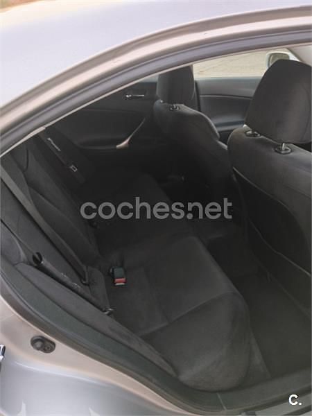 Usado Lexus IS220d Sport Line 177 CV (130 kW) 2006 Gris / plata Berlina