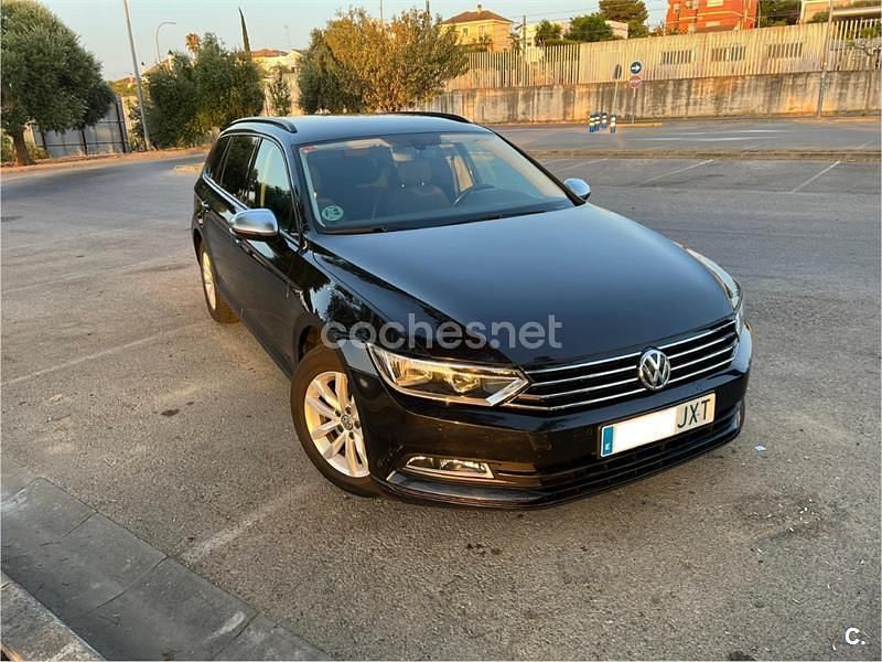 Negro Usado 2017 VW Passat Advance Familiar | 10.950 € (Buen precio) - Imagen 1/4