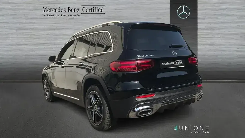 Usado Mercedes GLB200 150 CV (110 kW) 2025 Negro SUV