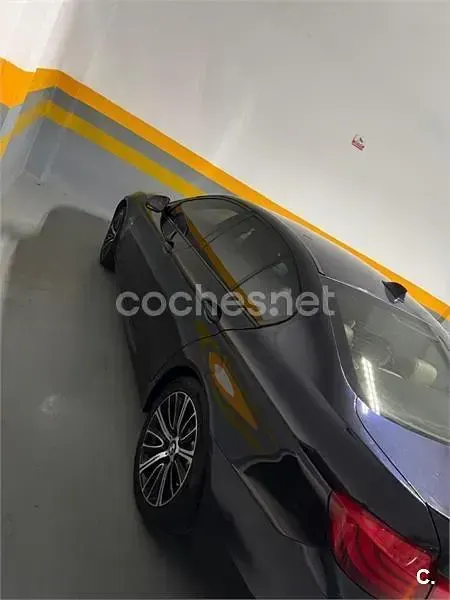 Usado BMW 520 184 CV (135 kW) 2012 Negro Familiar