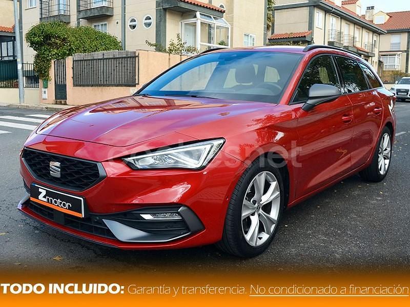 Usado Seat Leon FR 150 CV (110 kW) 2021 Granate Familiar