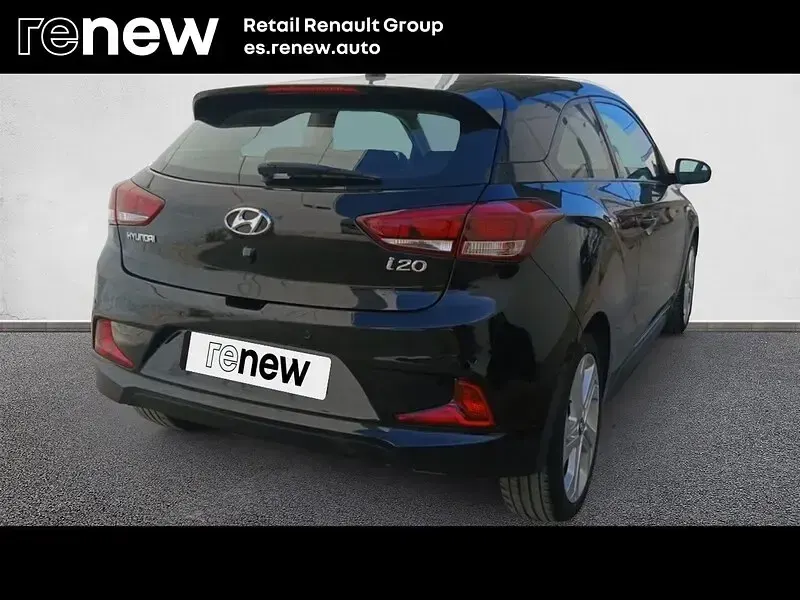 Usado Hyundai i20 Sport 120 CV (88 kW) 2019 Negro Utilitario