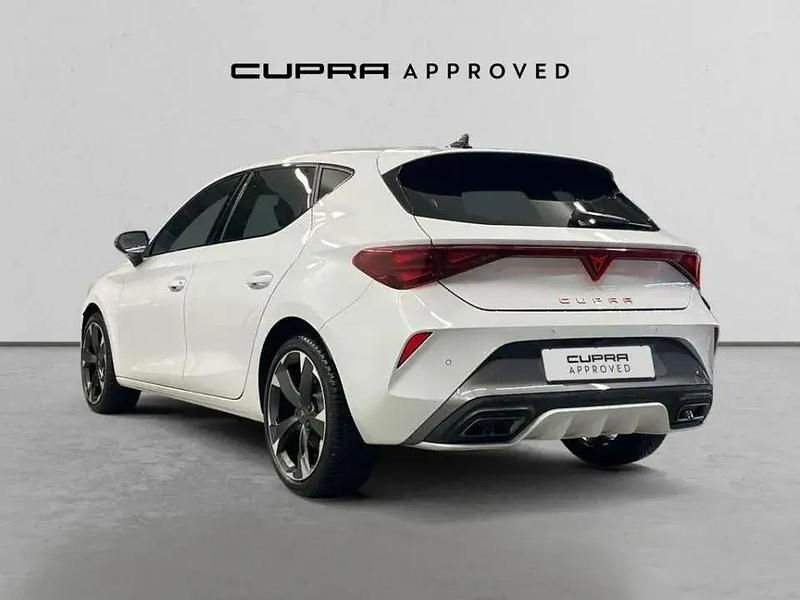 Begagnad Cupra Leon 150 HK (110 kW) 2025 Vit Halvkombi