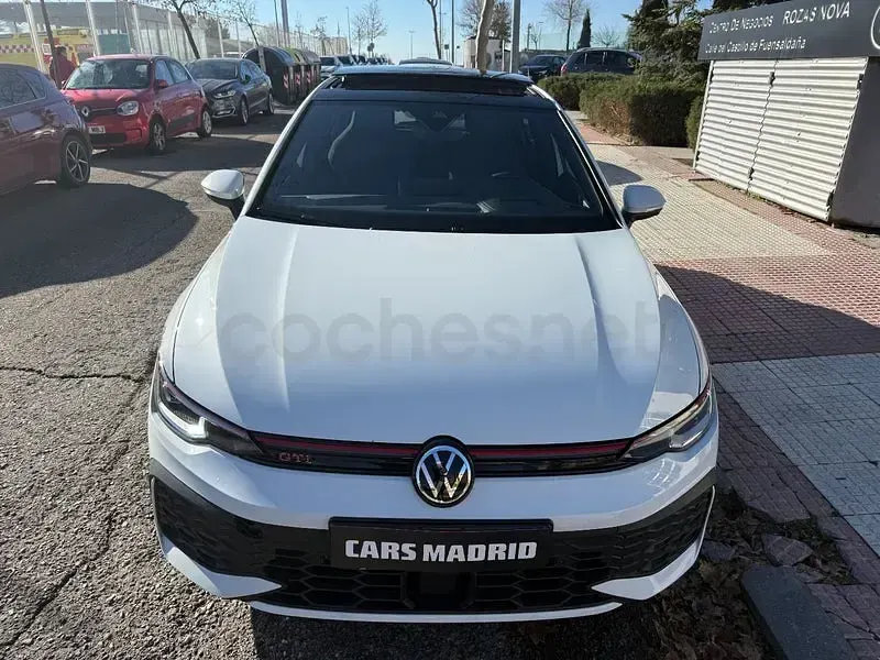 Usado VW Golf VIII GTI 265 CV (194 kW) 2024 Blanco Berlina