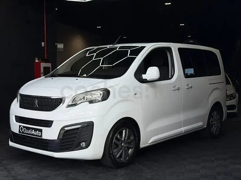 Usado Peugeot Traveller Allure 180 CV (132 kW) 2020 Blanco Monovolumen