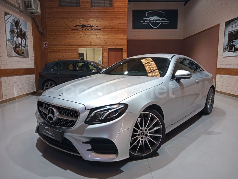 Gris / plata Usado 2017 Mercedes E300 Coupe | 39.200 € (Un poco caro) - Imagen 1/4