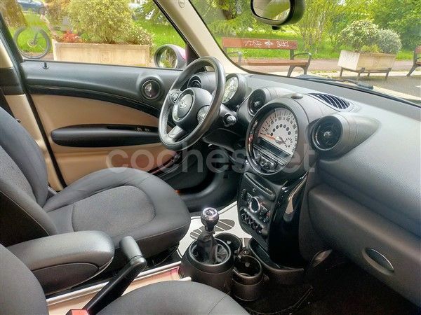 Usado Mini One D Countryman 90 CV (66 kW) 2014 Negro SUV