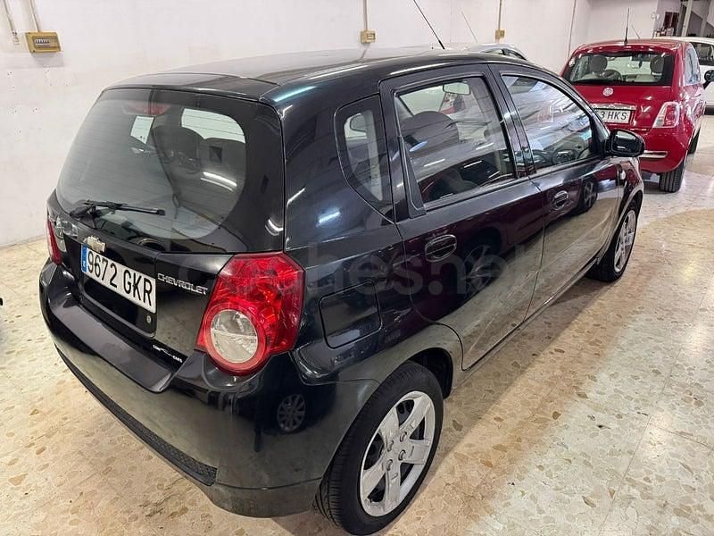 Usado Chevrolet Aveo LS 101 CV (74 kW) 2009 Negro Berlina