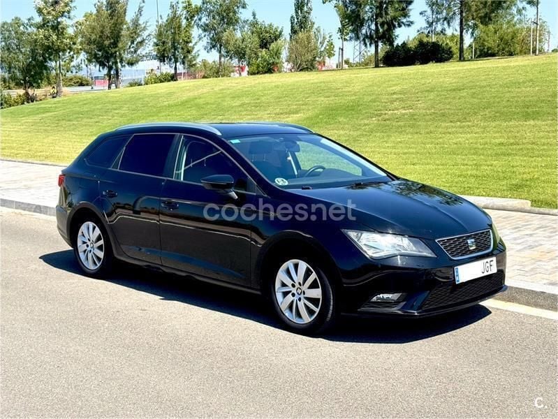 Negro Usado 2015 Seat Leon ST Style Familiar | 6900 € (Buen precio) - Imagen 1/4