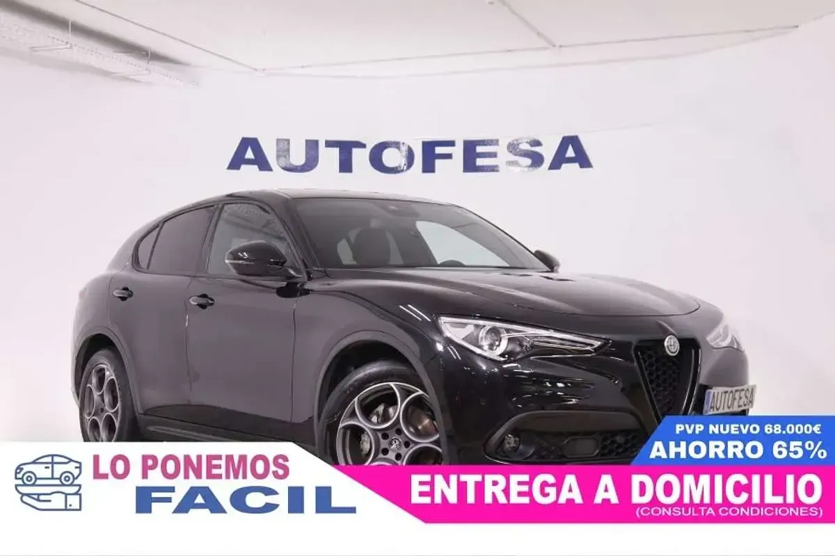Usado Alfa Romeo Stelvio Sprint 190 CV (139 kW) 2022 Negro SUV
