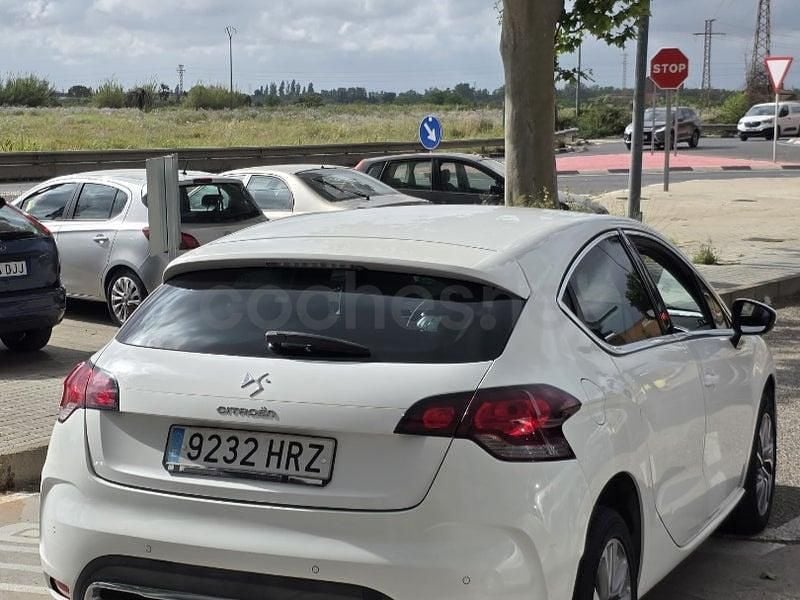 Usado Citroën DS4 92 HP (67 kW) 2013 Branco Citadino