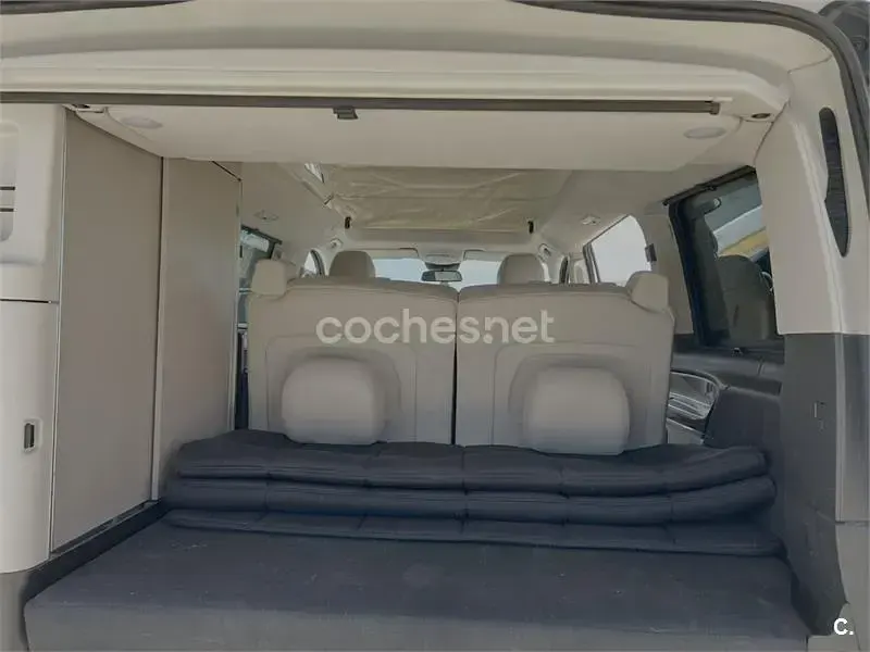 Usado Mercedes V250 Avantgarde 190 CV (139 kW) 2016 Blanco Monovolumen