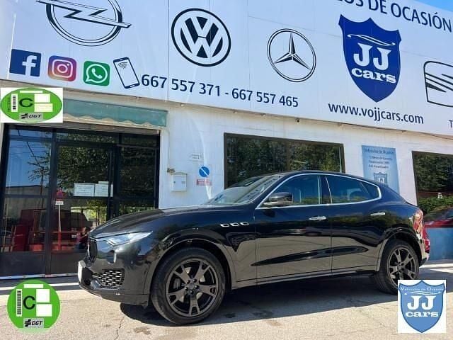 Usado Maserati Levante 275 CV (202 kW) 2018 Negro SUV