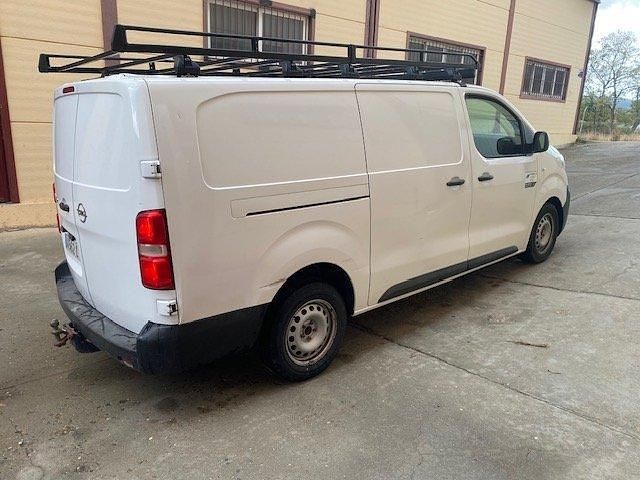 Usado Opel Vivaro Expression 120 CV (88 kW) 2021 Blanco Monovolumen