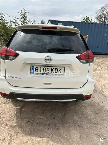 Usado Nissan X-Trail N-Connecta 130 CV (95 kW) 2017 Blanco SUV