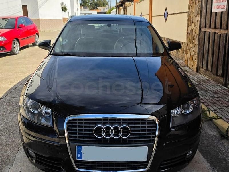 Usado Audi A3 Ambiente 140 CV (102 kW) 2007 Negro Utilitario