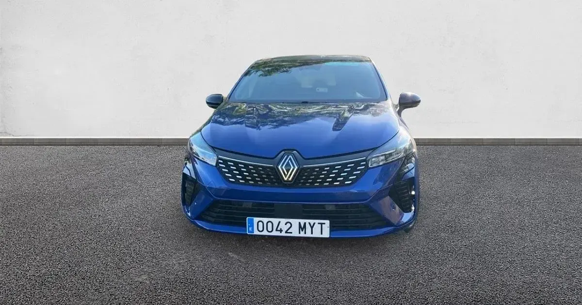 Usado Renault Clio Techno 143 CV (105 kW) 2025 Utilitario