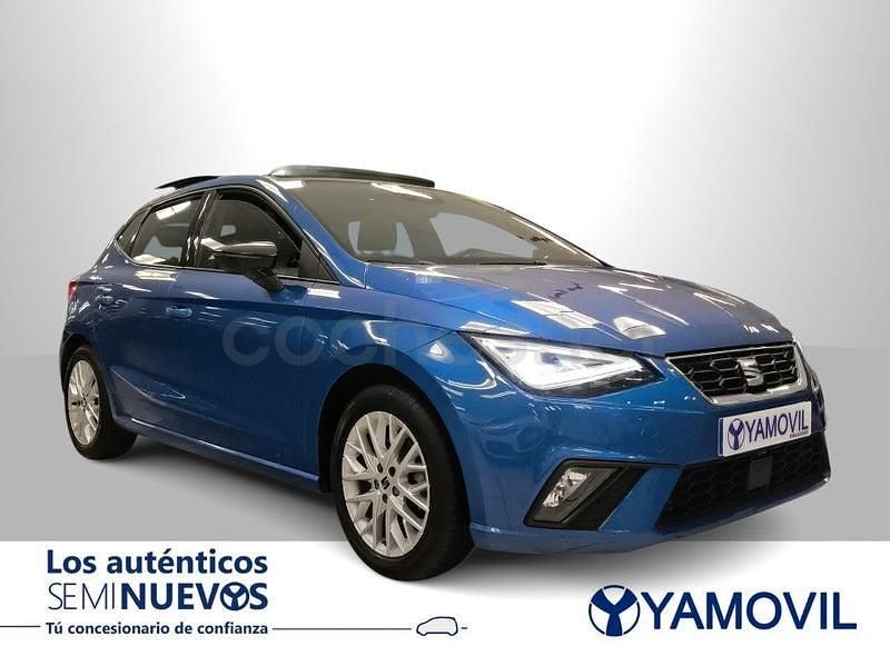 Usado Seat Ibiza FR 110 CV (80 kW) 2022 Azul Berlina