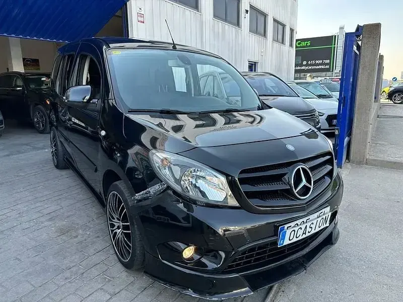 Usado Mercedes Citan 109 90 CV (66 kW) 2015 Negro Monovolumen