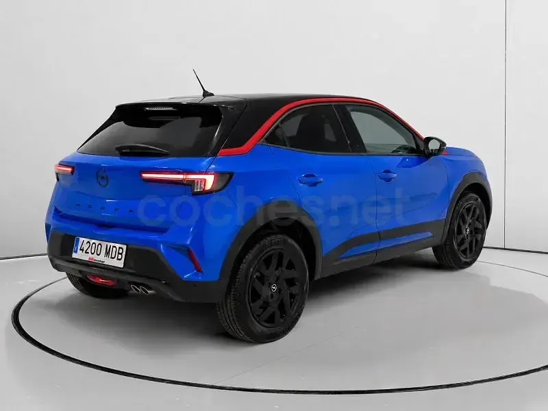 Usado Opel Mokka GS Line 130 CV (95 kW) 2022 Azul SUV