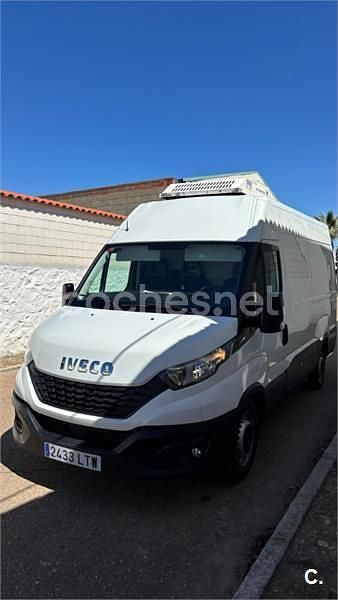 Usado Iveco Daily 170 CV (125 kW) 2012 Blanco Pickup/Camioneta