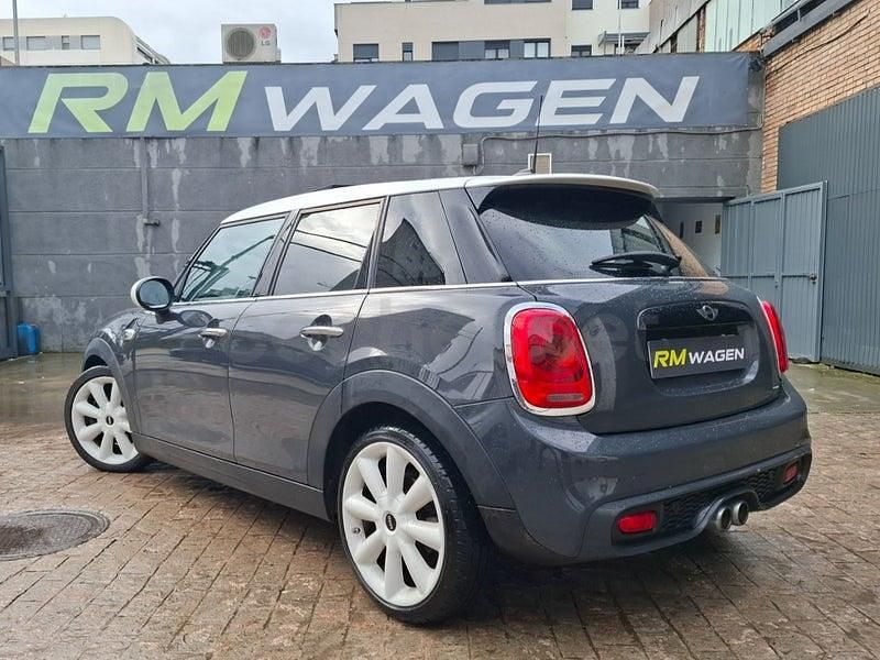 Usado Mini Cooper SD 170 CV (125 kW) 2017 Gris / plata Utilitario