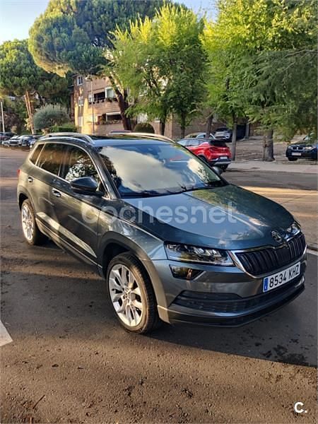 Gris / plata Usado 2018 Skoda Karoq Style SUV | 15.900 € (Buen precio) - Imagen 1/4