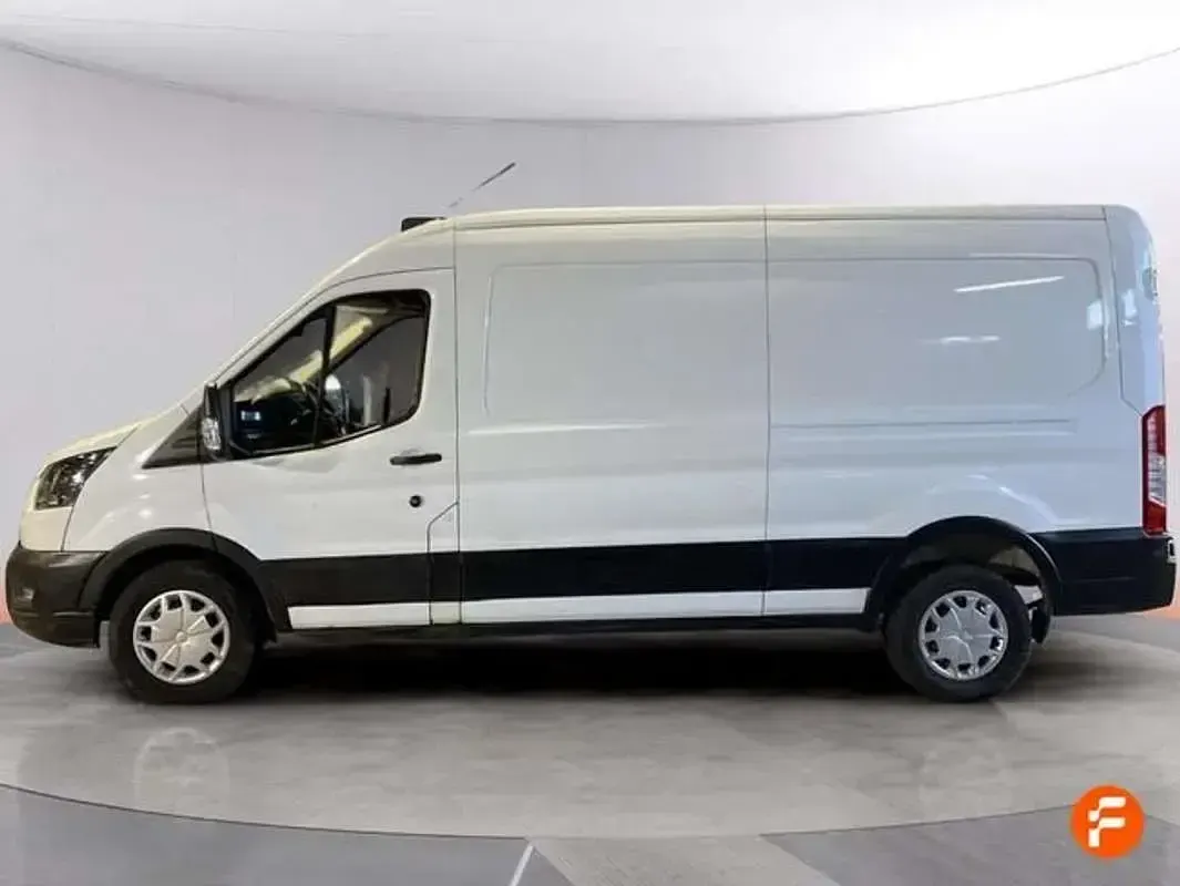 Usado Ford Transit 131 CV (96 kW) 2023 Blanco Van