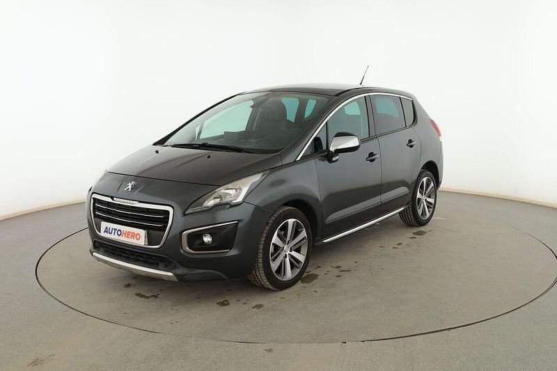 Usado Peugeot 3008 Allure 130 CV (95 kW) 2016 Gris SUV