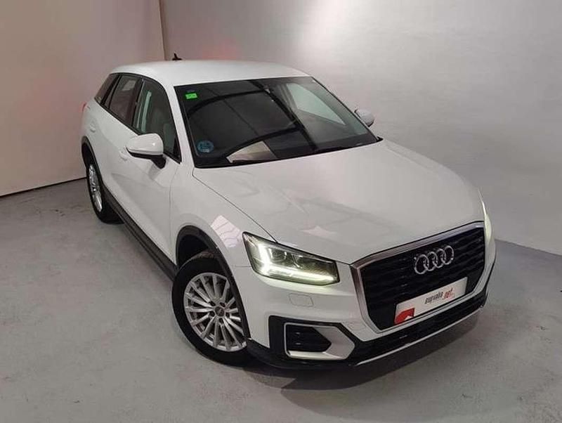 Usado Audi Q2 Design 116 HP (85 kW) 2019 Branco SUV