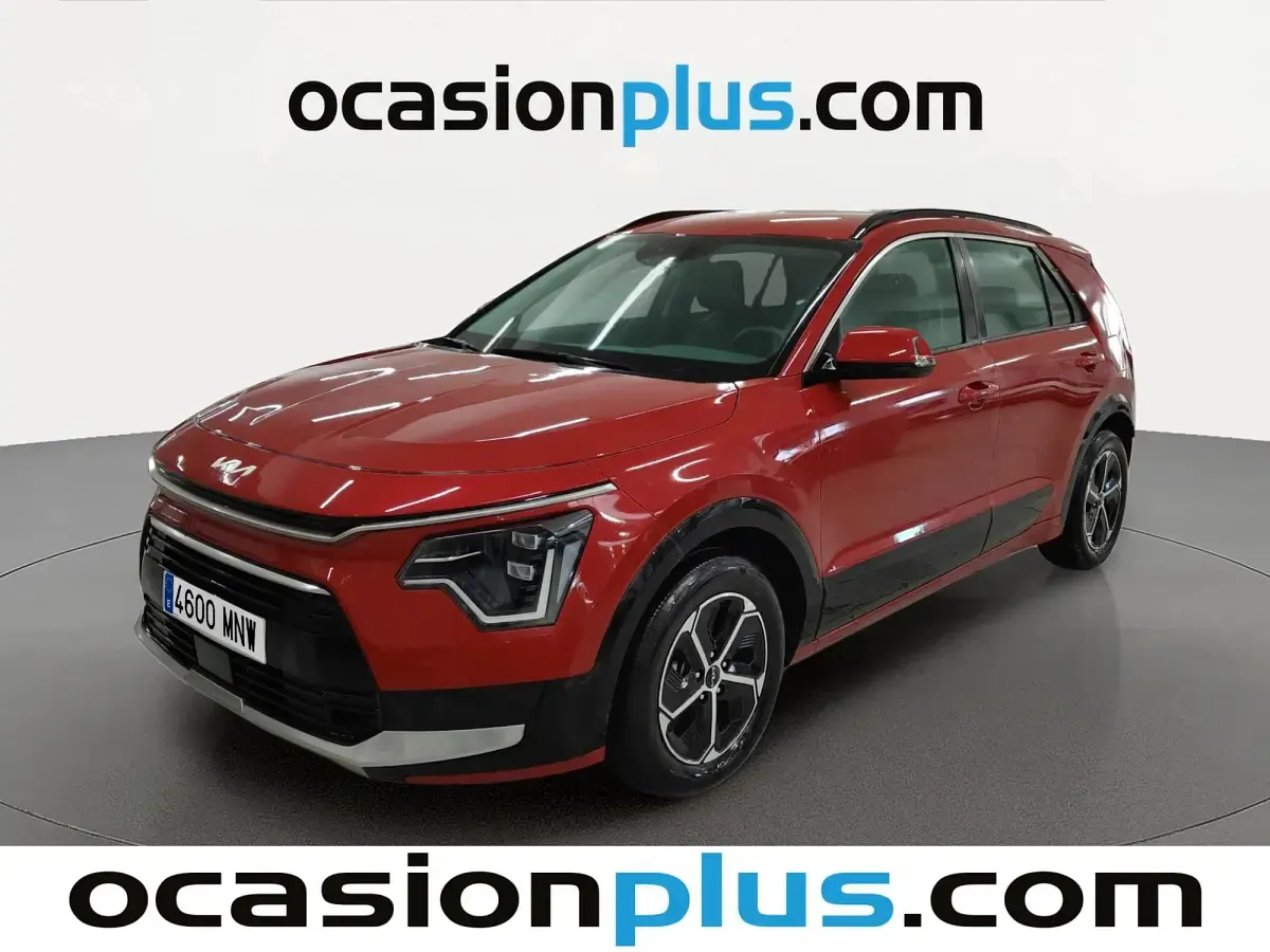 Usado Kia Niro 141 CV (103 kW) 2024 Rojo SUV