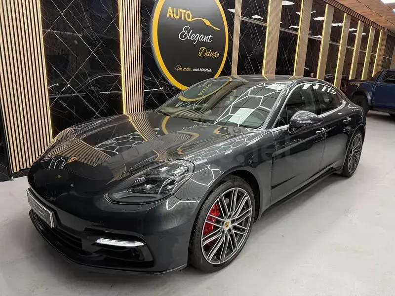 Usado Porsche Panamera 4S 422 CV (310 kW) 2017 Marrón Berlina