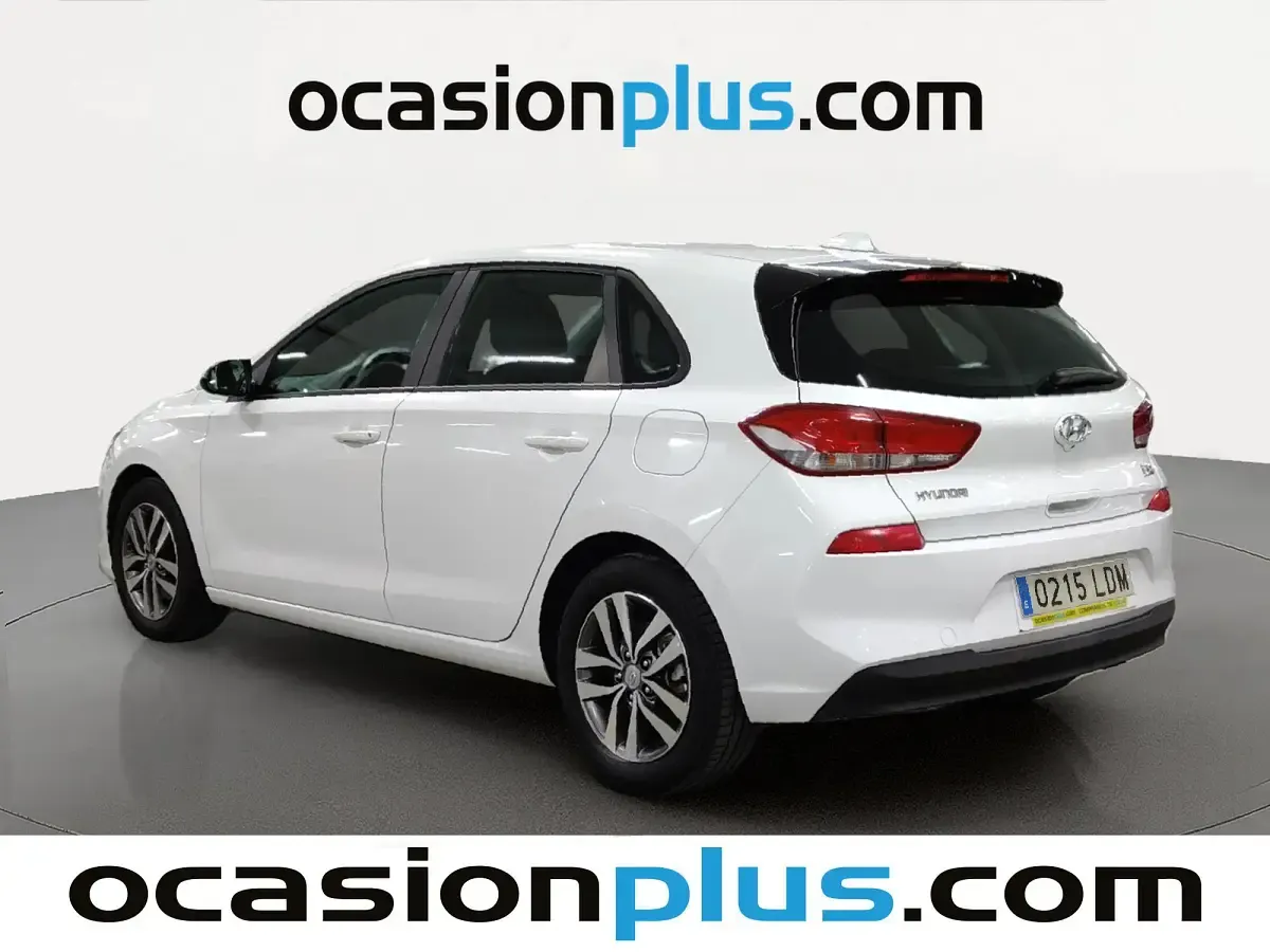 Usado Hyundai i30 120 CV (88 kW) 2019 Blanco Utilitario