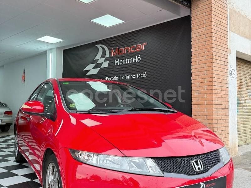 Rojo Usado 2010 Honda Civic Sport Berlina | 7990 € (Precio justo) - Imagen 1/4