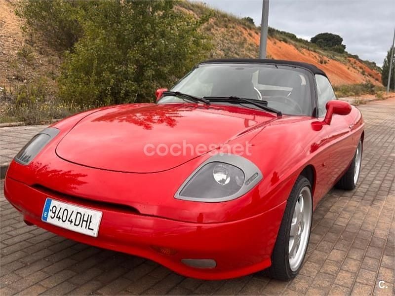 Usado Fiat Barchetta 130 CV (95 kW) 1996 Rojo Descapotable