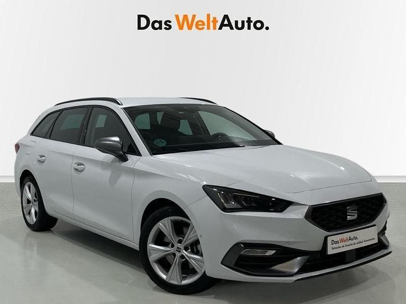 Blanco Usado 2024 Seat Leon FR Familiar | 25.828 € (Precio justo) - Imagen 1/4