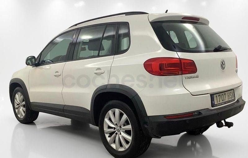 Usado VW Tiguan Business 140 CV (102 kW) 2014 Blanco SUV