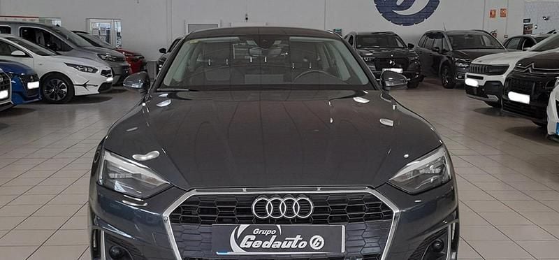 Begagnad Audi A5 Sportback Advanced 163 HK (119 kW) 2020 Grå Halvkombi