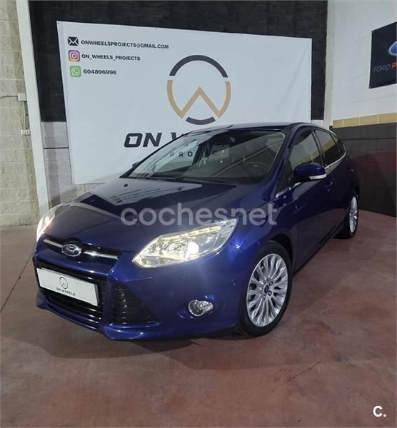 Azul Usado 2014 Ford Focus Titanium Berlina | 6700 € (Precio justo) - Imagen 1/4