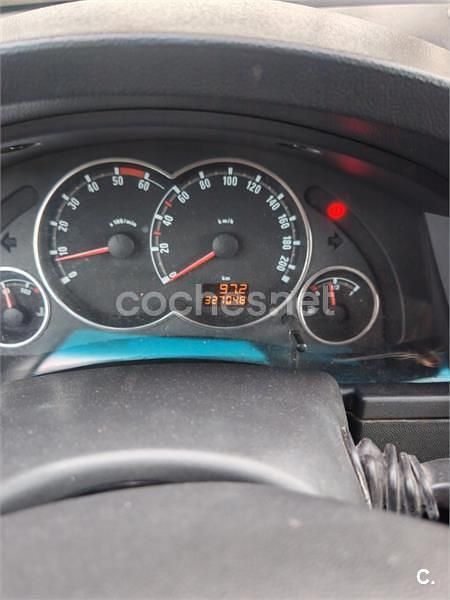 Usado Opel Meriva Cosmo 100 CV (73 kW) 2006 Gris / plata Monovolumen