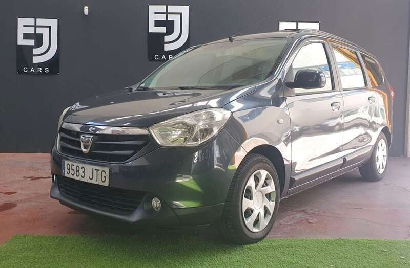Usado Dacia Lodgy 90 CV (66 kW) 2016 Gris Monovolumen