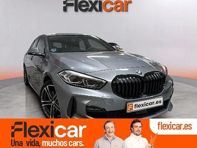 Gris Usado 2024 BMW 118 Utilitario | 26.990 € (Precio justo) - Imagen 1/4
