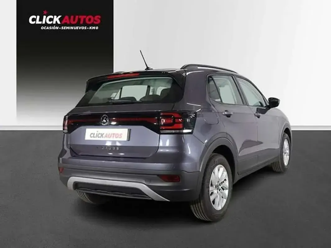 Usado VW T-Cross Advance 111 CV (81 kW) 2023 Gris SUV