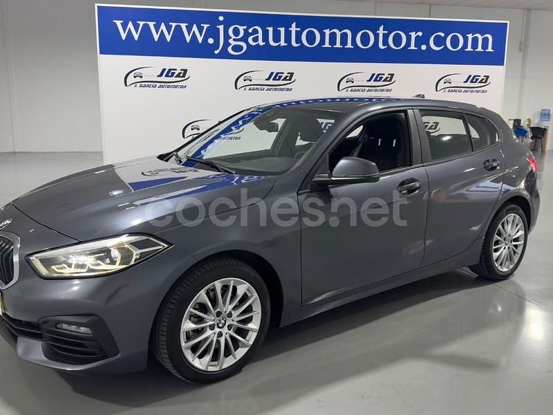 Gris / plata Usado 2021 BMW 118 Utilitario | 20.900 € (Precio justo) - Imagen 1/4