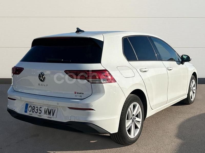Usado VW Golf VIII Life 110 CV (80 kW) 2024 Blanco Berlina