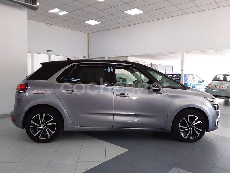 Usado Citroën C4 SpaceTourer Feel 130 CV (95 kW) 2020 Gris / plata Monovolumen