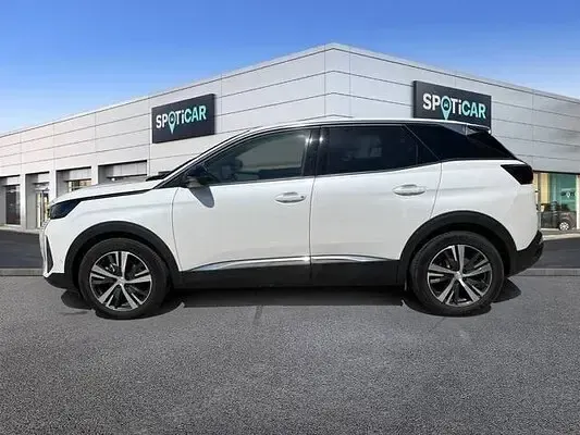 Usado Peugeot 3008 Allure 130 CV (95 kW) 2023 SUV