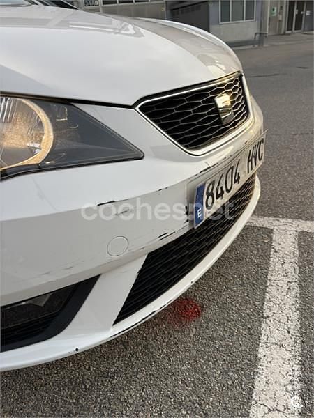 Usado Seat Ibiza I-Tech 85 CV (62 kW) 2013 Blanco Berlina