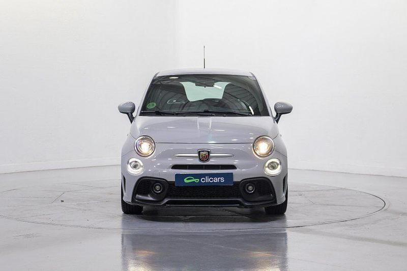 Usado Abarth 595 145 CV (106 kW) 2022 Gris / plata Berlina